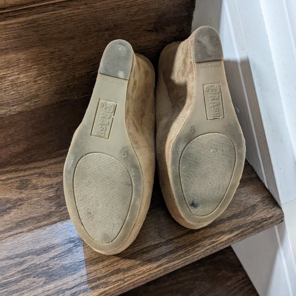 Brand New Montego Bay brown Wedge & Trash Tan Suede wedge heels used once SIze 9 - Picture 4 of 7